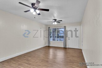 1659 Knickerbocker Dr in Stockton, CA - Building Photo - Building Photo