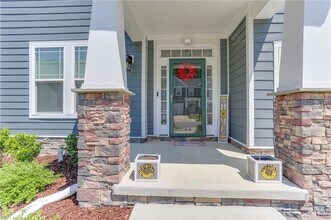 4061 Ravine Gap Dr in Suffolk, VA - Building Photo - Building Photo