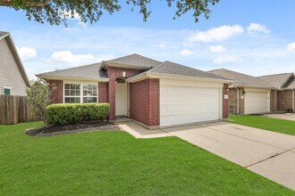 10918 Barker View Dr in Cypress, TX - Building Photo - Building Photo