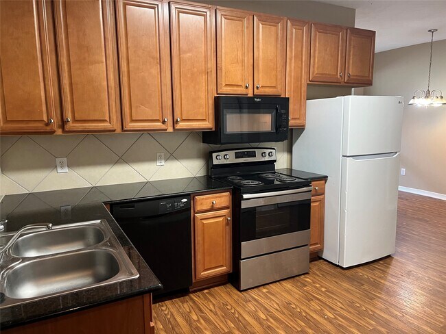 818 Sterling Creek Cir in Katy, TX - Building Photo - Building Photo