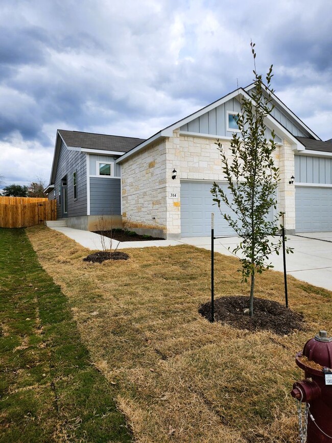 314 Caleb Ct in Schertz, TX - Building Photo - Building Photo