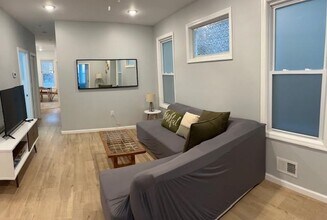40 E 36th St in Bayonne, NJ - Building Photo - Building Photo