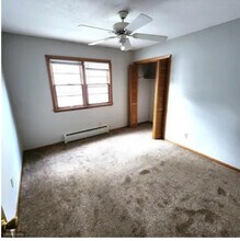 1083 15th Ave SE, Unit Apartment 2 in Minneapolis, MN - Building Photo - Building Photo