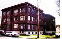 Highland Court Apartments in Seattle, WA - Foto de edificio - Building Photo