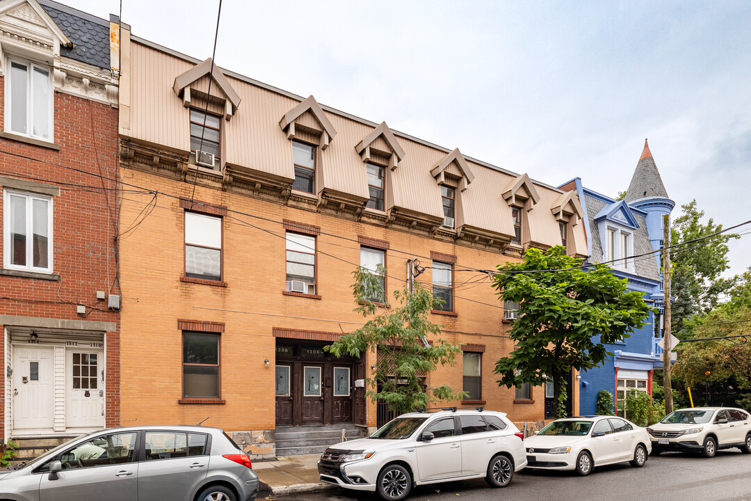 1300-1808 Logan Rue in Montréal, QC - Building Photo