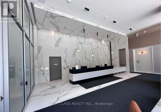 88 Queen St E in Toronto, ON - Building Photo - Building Photo