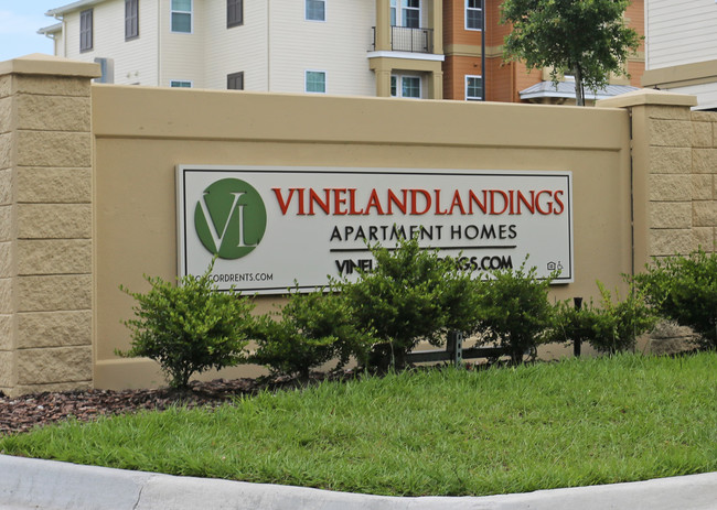 Vineland Landings in Kissimmee, FL - Foto de edificio - Building Photo