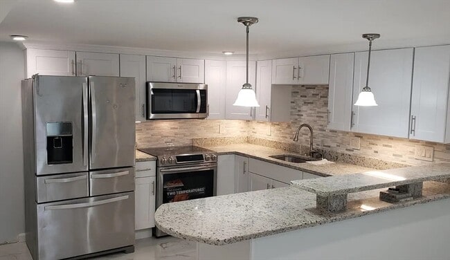 210 Lincoln St in Revere, MA - Building Photo - Building Photo