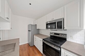 479 Newport Ave in Quincy, MA - Building Photo - Building Photo