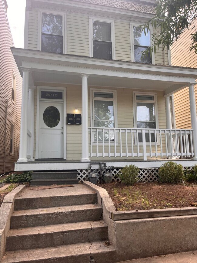 2210 Parkwood Ave, Unit 2210 Parkwood Ave- Unit 2 in Richmond, VA - Building Photo - Building Photo
