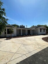 215 Verano Dr in Los Altos, CA - Building Photo - Building Photo