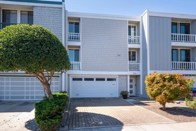 property at 543 Starboard Dr
