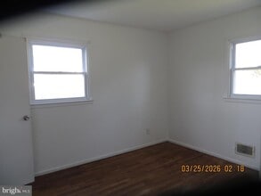 2472 YDV-HAM SQUARE Rd in Hamilton Township, NJ - Building Photo - Building Photo