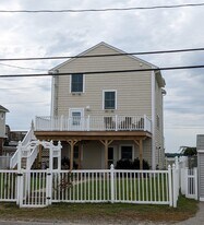 279 Portsmouth Ave in Seabrook, NH - Building Photo
