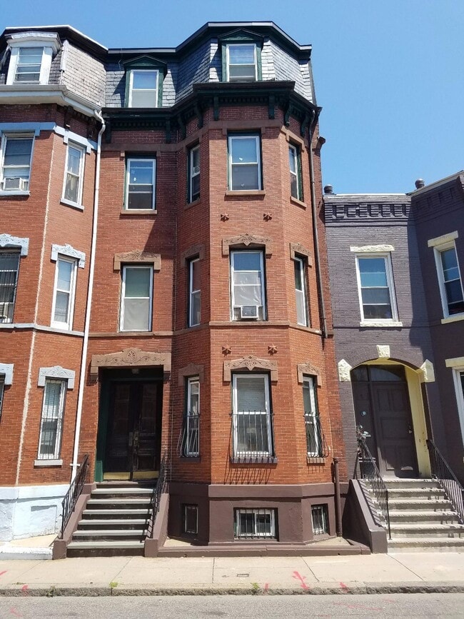 property at 6 Moreland St