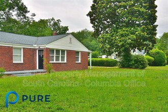 999 Seminole Dr in West Columbia, SC - Building Photo - Building Photo