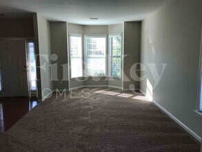 855 Stonehaven Rd SW in Atlanta, GA - Building Photo - Building Photo