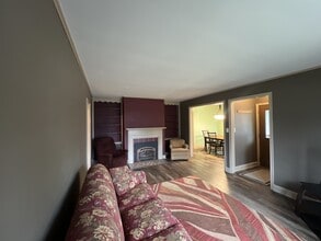 1131 Colonial Dr E in Mount Pleasant, WI - Building Photo - Building Photo