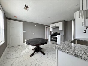 910 Atwells Ave in Providence, RI - Building Photo - Building Photo