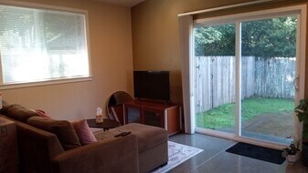 2188 Locust St in Napa, CA - Building Photo