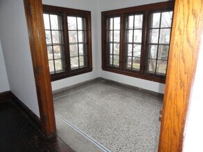 309-311 2nd St in Jackson, MI - Building Photo - Building Photo