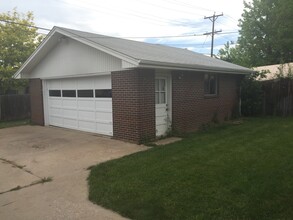2285 S Birch St in Denver, CO - Building Photo - Building Photo