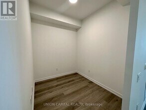 55 Cooper St in Toronto, ON - Building Photo - Building Photo