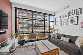 2030 8th St NW in Washington, DC - Foto de edificio - Building Photo