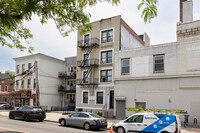 4012 31st Ave in Astoria, NY - Foto de edificio - Building Photo