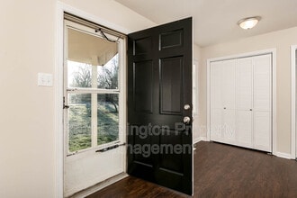 145 Newcastle St in Lexington, KY - Building Photo - Building Photo