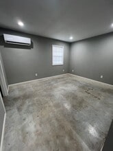 109 Evergreen in Poplar Bluff, MO - Building Photo - Building Photo