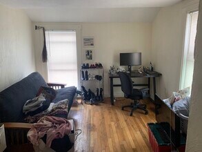11 Boston St in Somerville, MA - Building Photo - Building Photo