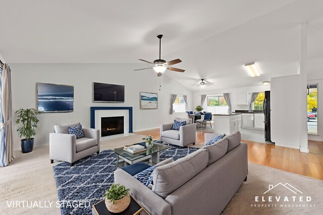 property at 2529 Buss Dr