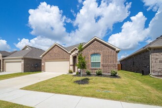 5104 Greywing Dr in Princeton, TX - Building Photo - Building Photo