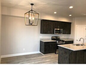 476 530 W in Hurricane, UT - Building Photo - Building Photo