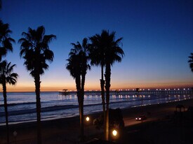 406 S Myers St, Unit 406 in Oceanside, CA - Building Photo