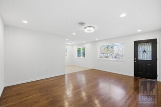 4405 Terrilance Dr in Austin, TX - Building Photo - Building Photo