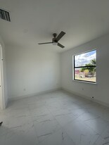 1120 Homer Ave S in Lehigh Acres, FL - Building Photo