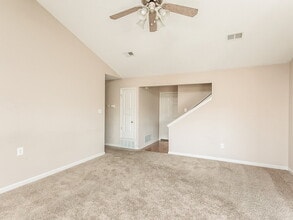 8181 Martin Dr in Southaven, MS - Building Photo - Building Photo