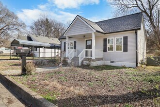 106 Stacker Dr in Clarksville, TN - Building Photo - Building Photo