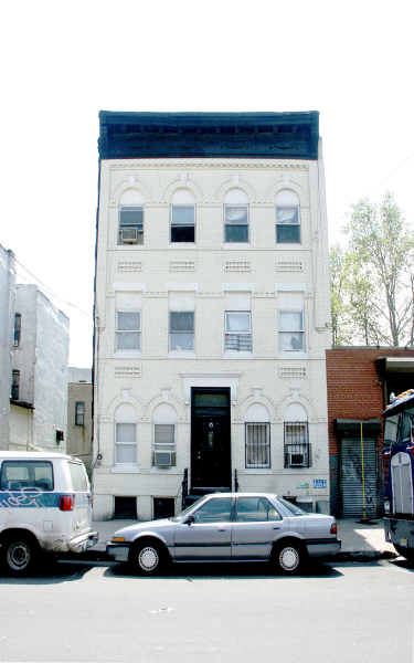 108 Harrison Pl in Brooklyn, NY - Foto de edificio