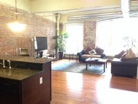 311 W Baltimore St, Unit 504 photo'