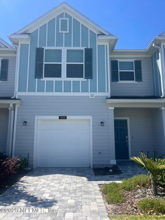 440 Boracay Cir in Saint Johns, FL - Foto de edificio