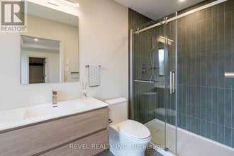 4390 Hillview Dr in Lincoln, ON - Building Photo - Building Photo