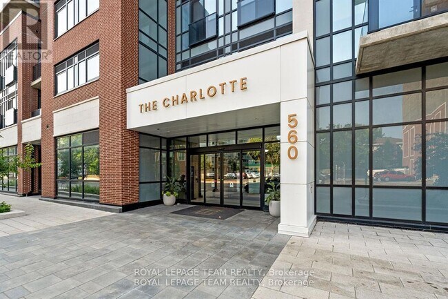 560 Rideau St in Ottawa, ON - Building Photo - Building Photo