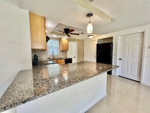 6143 Illinois Ave in New Port Richey, FL - Building Photo - Building Photo