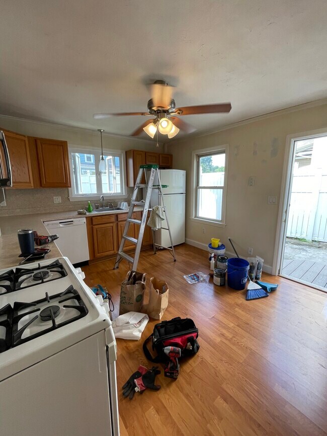 10 Cross St, Unit 1