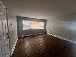 2254 W Garfield Blvd in Chicago, IL - Building Photo - Building Photo