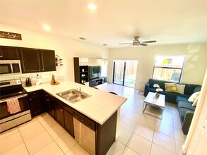 11489 SW 250th St in Homestead, FL - Building Photo - Building Photo