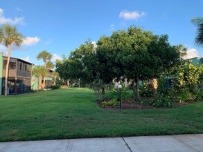 5500 Ocean Shore Blvd in Ormond Beach, FL - Building Photo - Building Photo